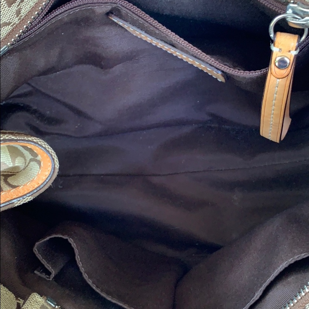 Authentic Coach Mini Handbag - Picture 6 of 9